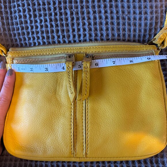 Fossil Yellow Leather Crossbody Bag - Picture 2 of 4